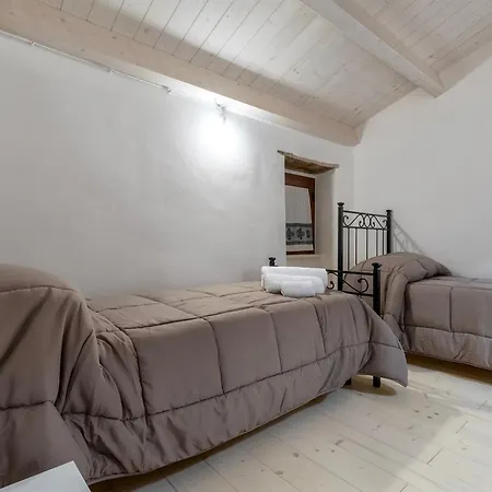 Sa Domo Antiga Bed & Breakfast 3*